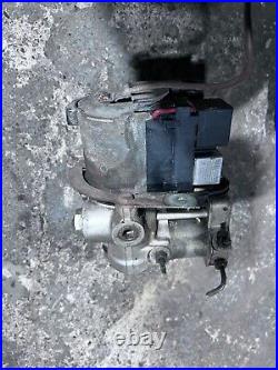 BMW e30 320i abs pump bosch 065200040 157011 1989