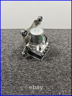 Bmw 5 Series G30 G31 Abs Pump Control Module 6893764